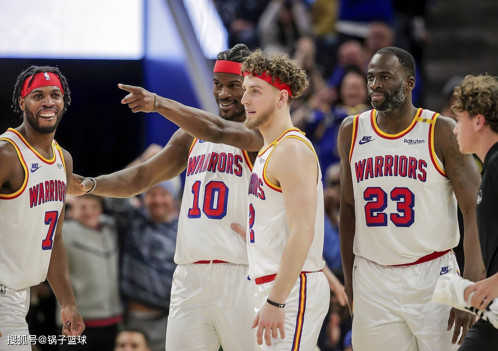 体育赛事包含NBA总决赛赛程吃紧，金州勇士转会期官宣签约，底气十足，临场指挥获称赞的词条
