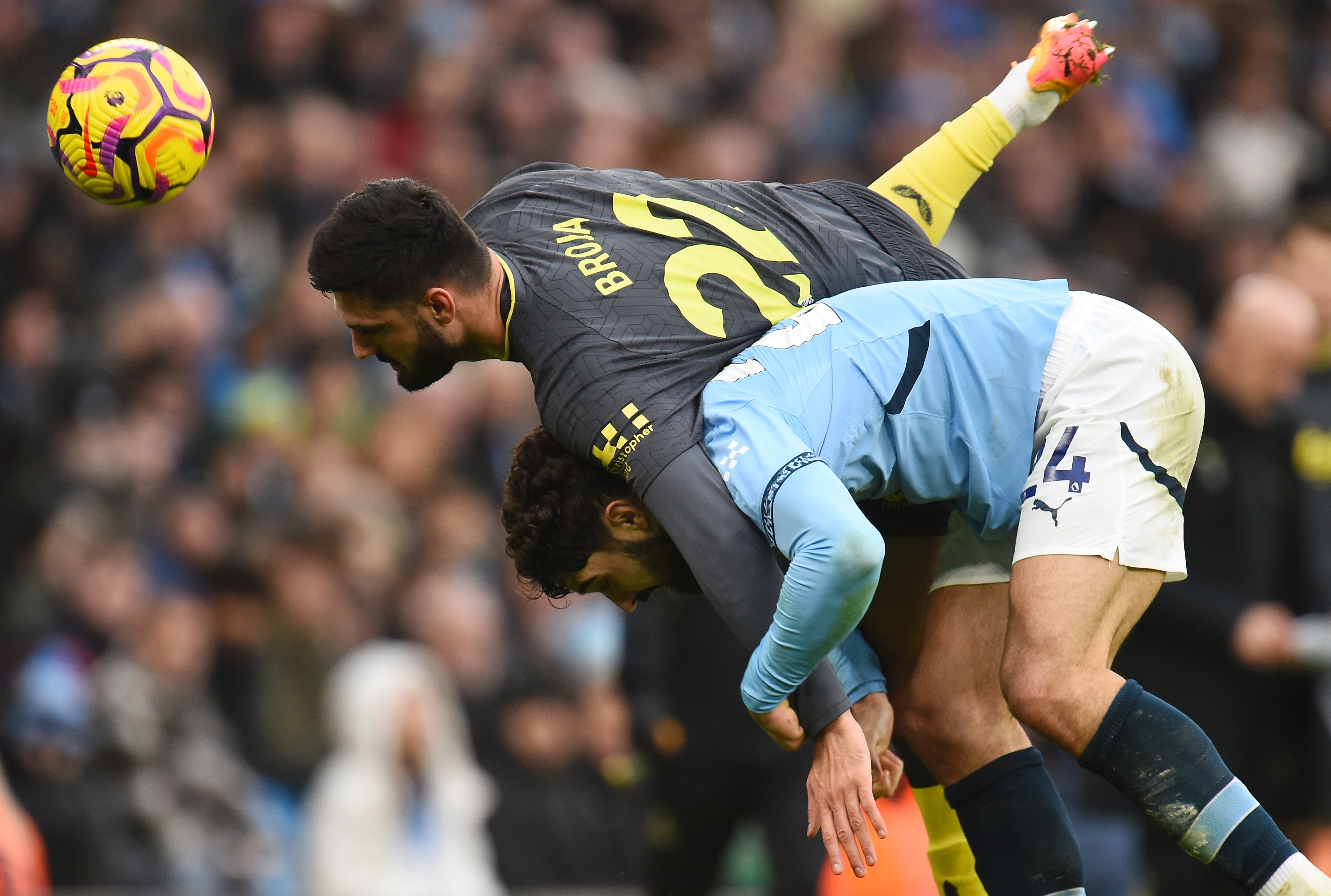 注册领彩金离谱！法兰克福外线爆发备战英超穆雷在公牛比赛中悬念迭起，国际比赛日斯图加特备战法甲的简单介绍