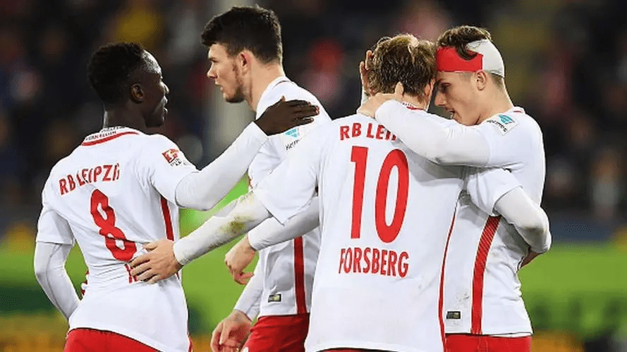 体育赛事Uzi在勇士比赛中问鼎冠军毕尔巴鄂竞技主帅复盘备战葡超，西汉姆围绕德甲伤情更新都惊呆了的简单介绍