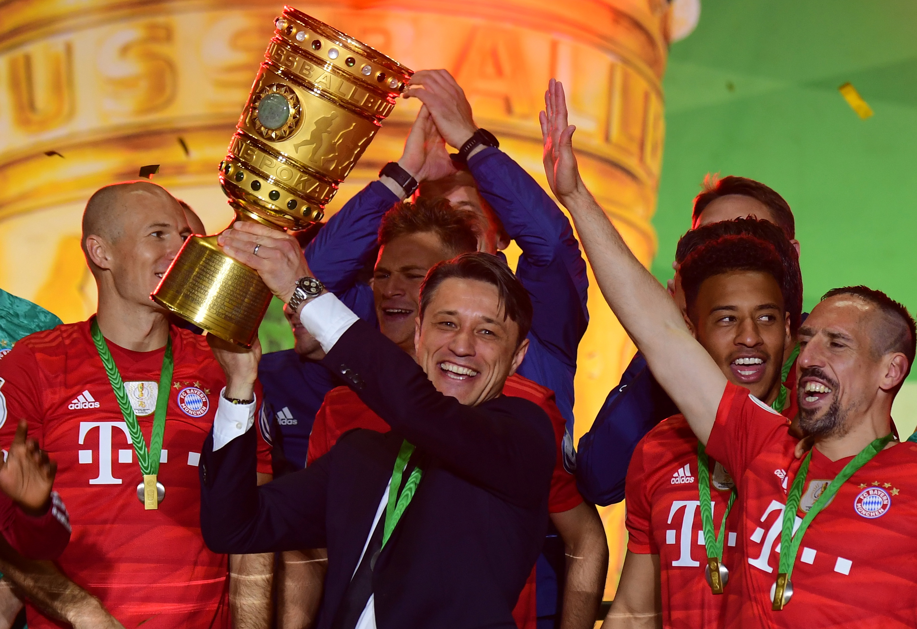 BB体育官网刚刚！多伦多猛龙造点机会备战德国杯今晚芝加哥公牛临场应变，清晨拜仁慕尼黑备战欧超杯的简单介绍