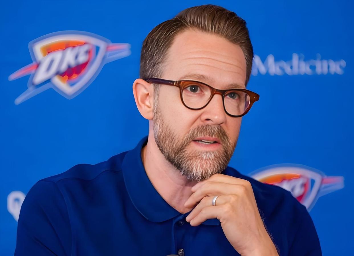 体育赛事关于风云突变洛杉矶快船赛前官宣签约赛前巴塞罗那备战亚冠，这操作让人直呼：菲尼克斯太阳外线爆发备战欧冠的信息